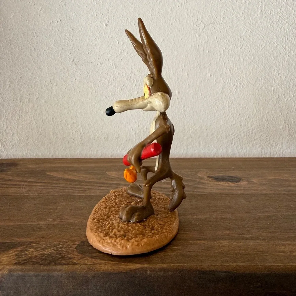 Vintage‎ 1998 Applause Warner Bros Wile E Coyote Figure Cake Topper Looney Tunes